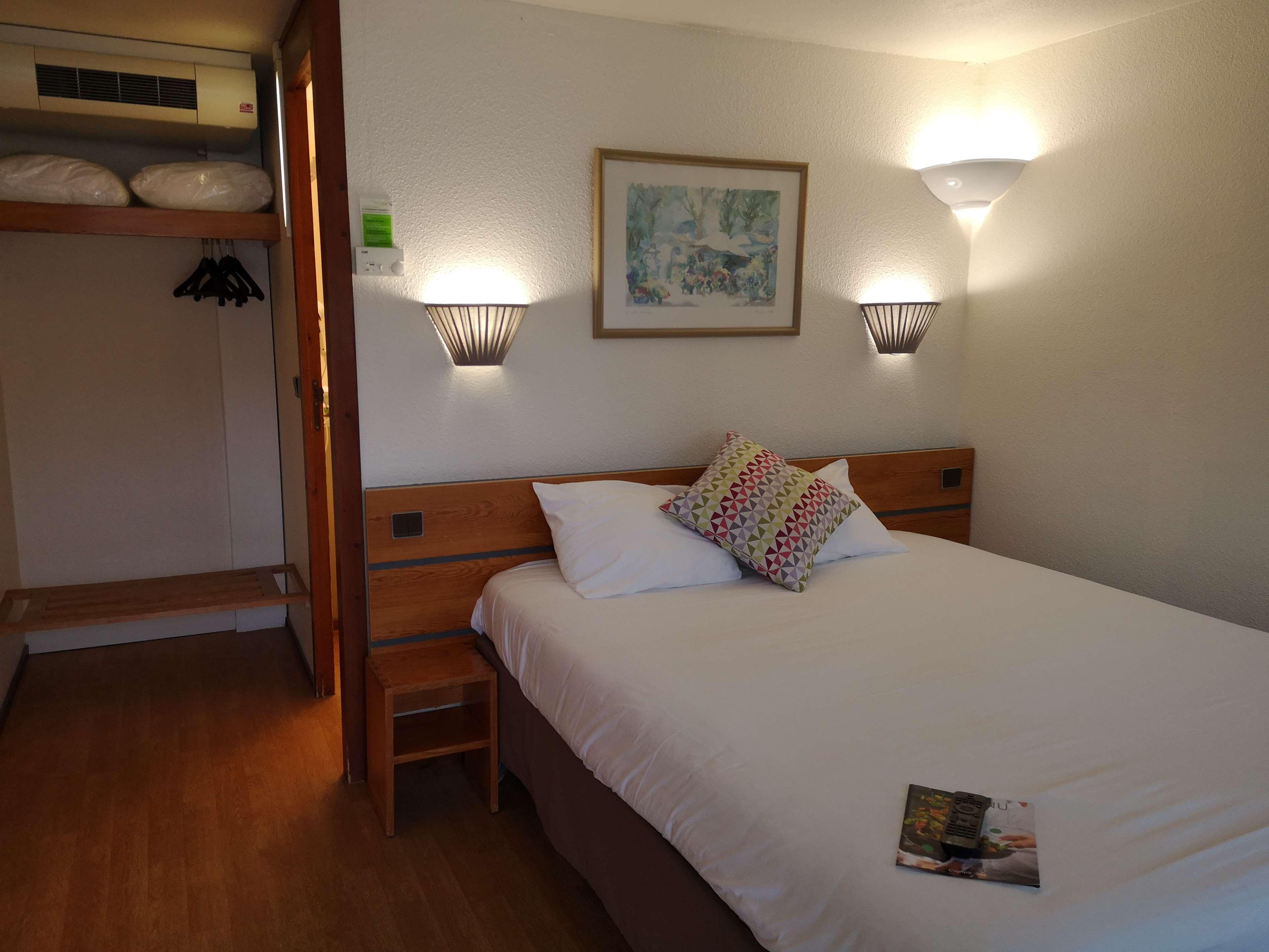 Campanile Angers Ouest - Beaucouze Otel Dış mekan fotoğraf