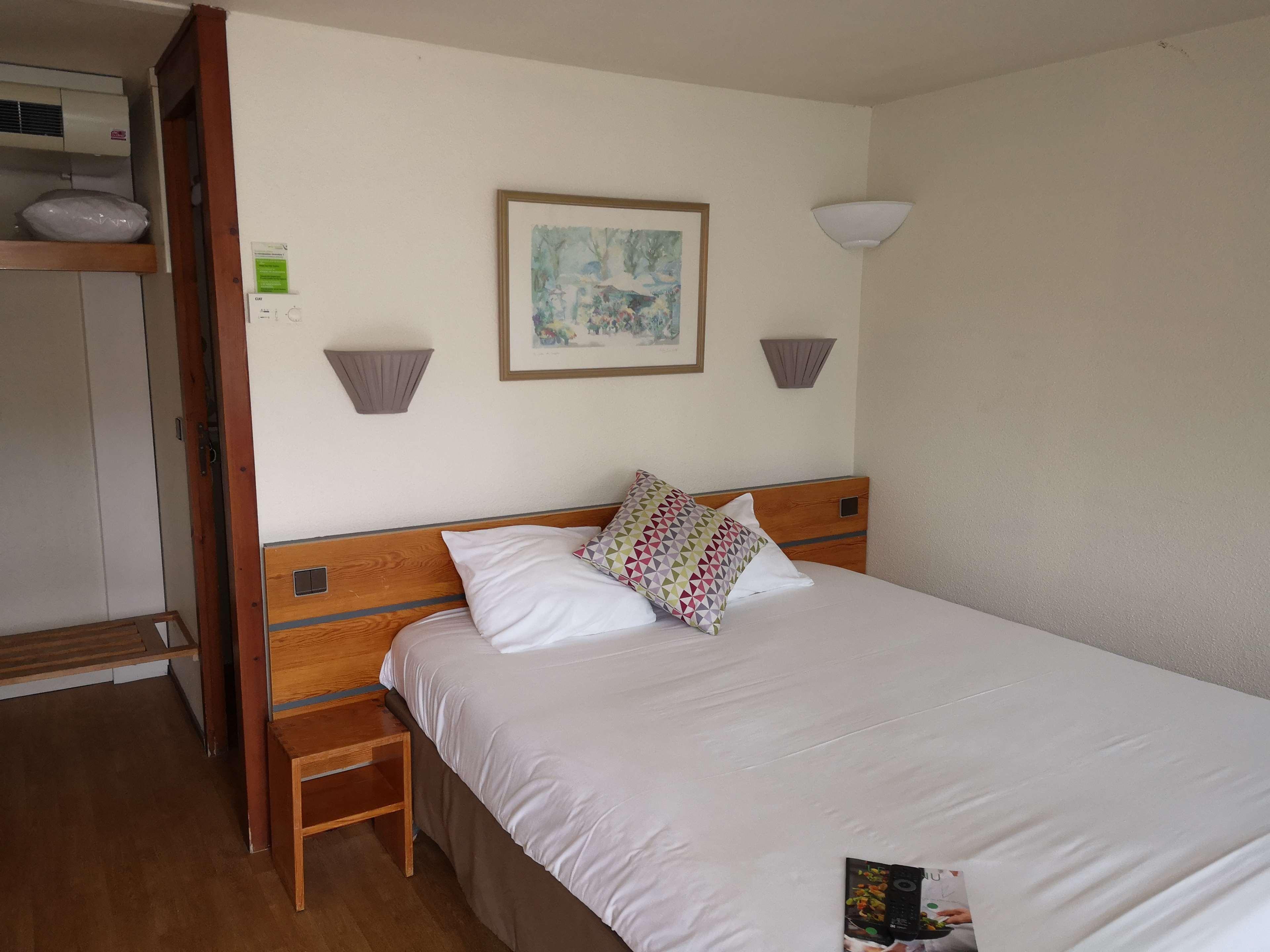 Campanile Angers Ouest - Beaucouze Otel Dış mekan fotoğraf