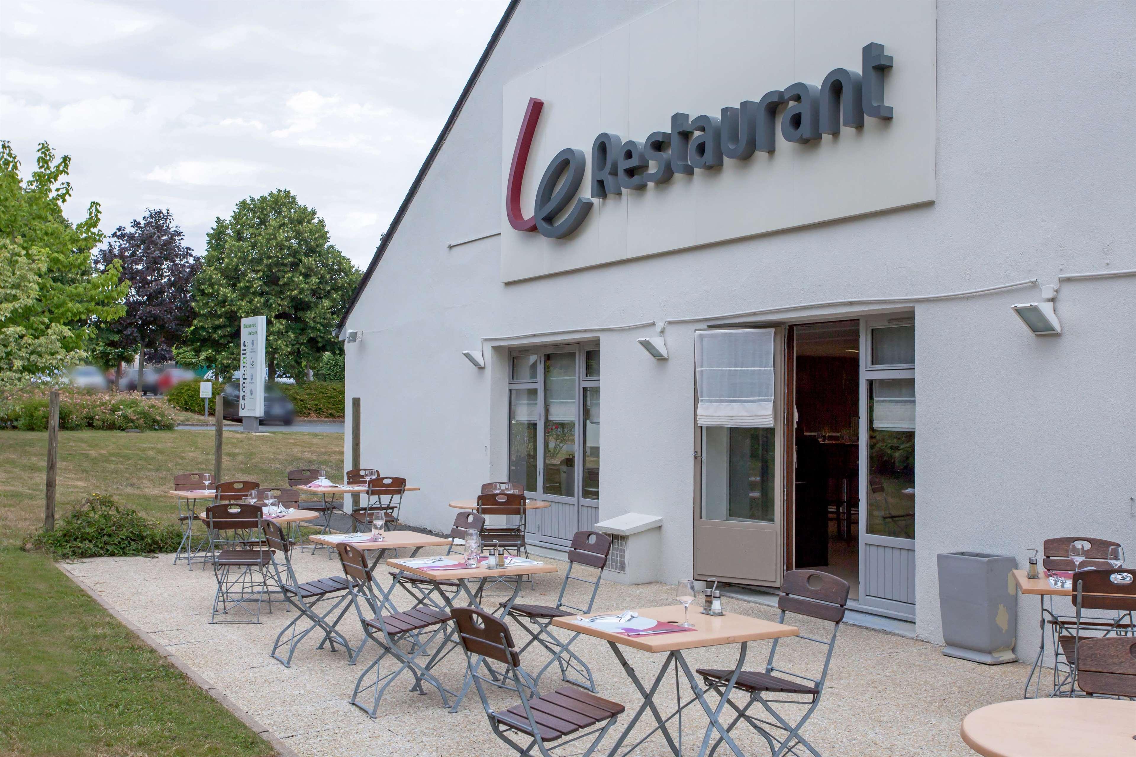 Campanile Angers Ouest - Beaucouze Otel Dış mekan fotoğraf