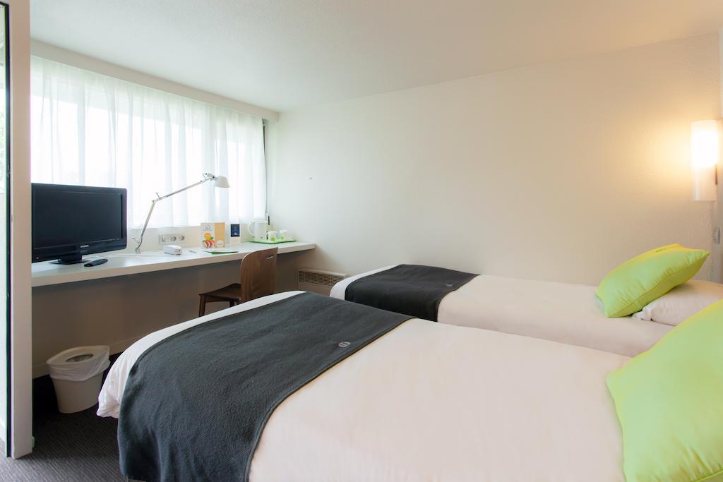 Campanile Angers Ouest - Beaucouze Otel Dış mekan fotoğraf